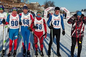 На  высоком организационно-техническом уровне  в минувшие выходные проведено лично-командное Первенство Республики по лыжным гонкам среди спортсменов-любителей.