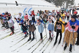 Казанский лыжный марафон - гонка в юбках-2019