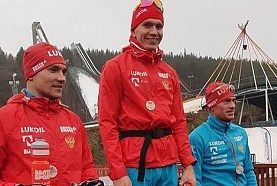 Андрей Ларьков завоевал второе место в отборочных соревнованиях к первым этапам Кубка мира ФИС по лыжным гонкам
