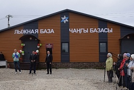 Первую в 2019 году модульную лыжную базу открыли в Менделеевске